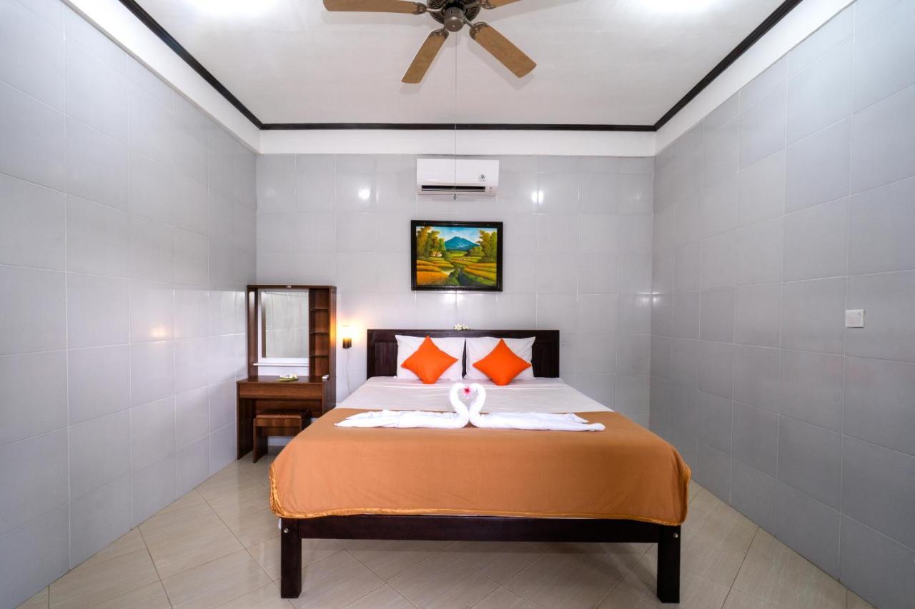Megacahya Bungalow Lembongan Exteriör bild