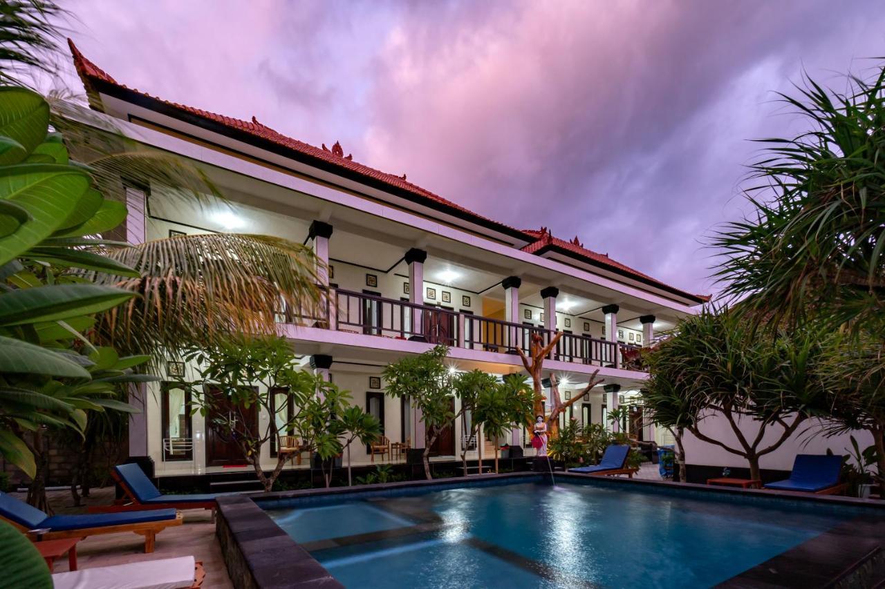 Megacahya Bungalow Lembongan Exteriör bild