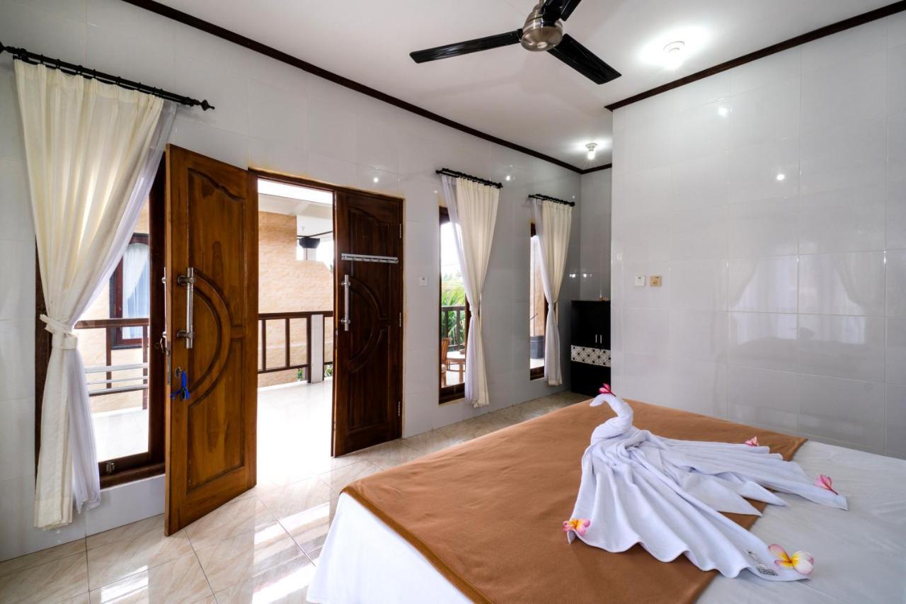 Megacahya Bungalow Lembongan Exteriör bild