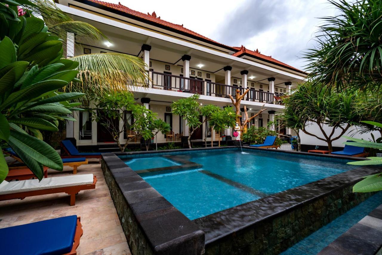 Megacahya Bungalow Lembongan Exteriör bild
