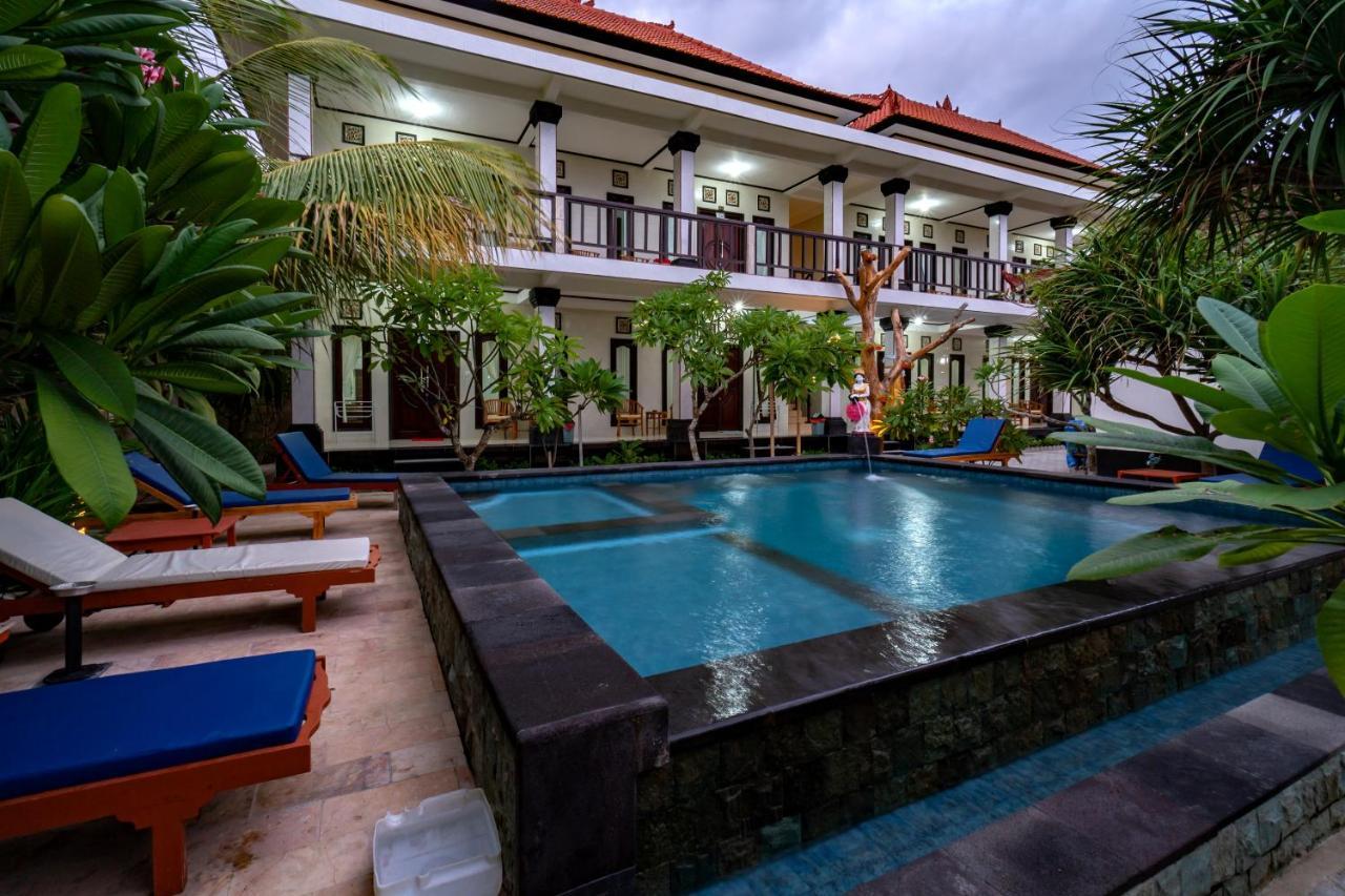 Megacahya Bungalow Lembongan Exteriör bild